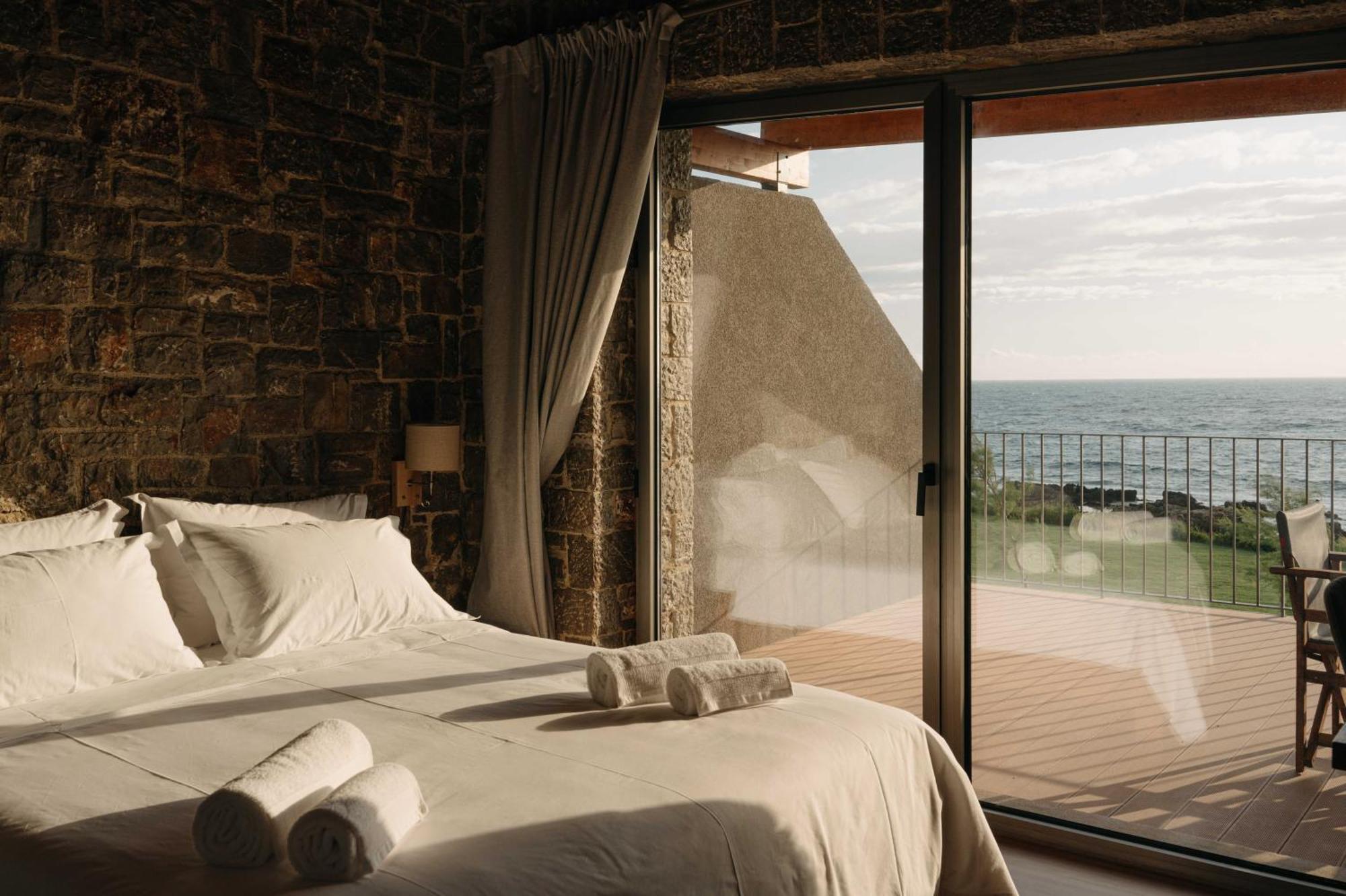 Real Life Homes Luxurious Seafront Villas Each With Their Own Private Pools Korakokhórion Exteriér fotografie
